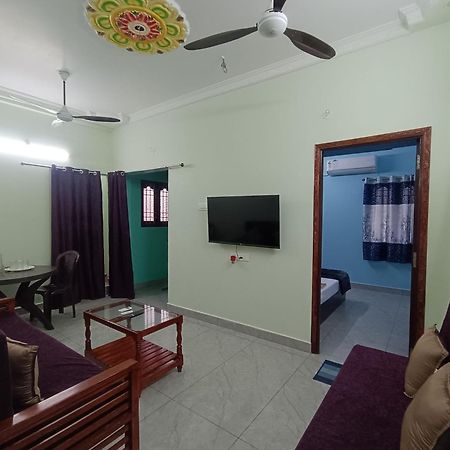 Sk Villa Homestay Pondicherry Exteriör bild